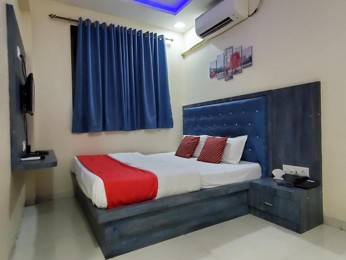 Hotel Mari Aai Residency Navi Mumbai Exterior foto